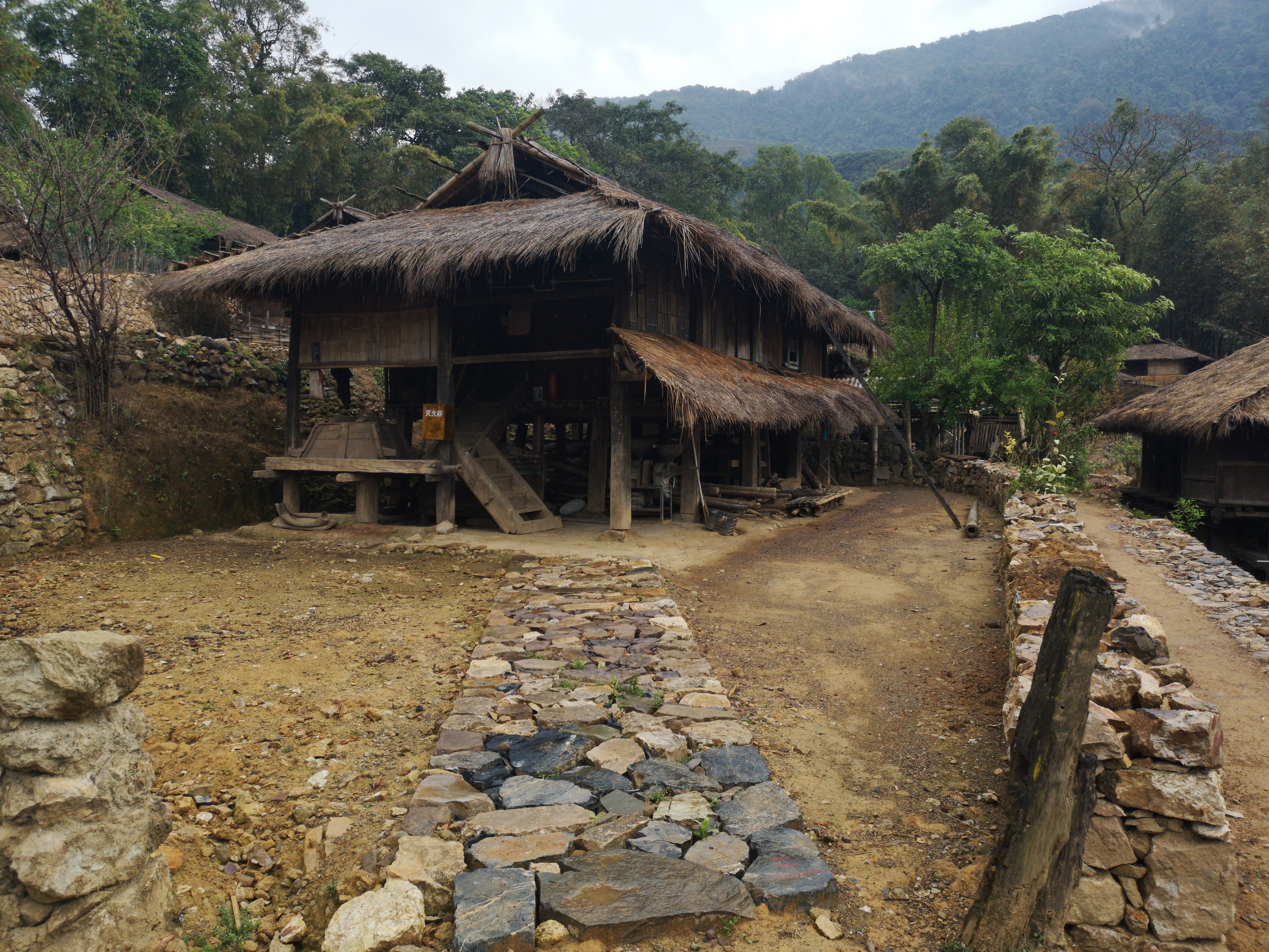 去云南旅游自驾2万元够吗,不到2000元的云南十日游