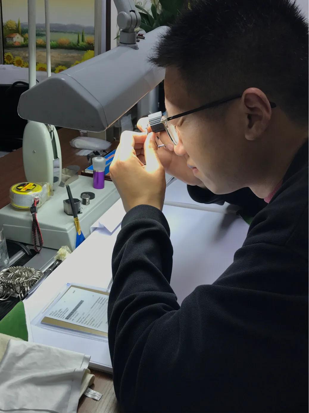 怎么定制钻戒不会被骗,如何定制钻戒和品牌钻戒