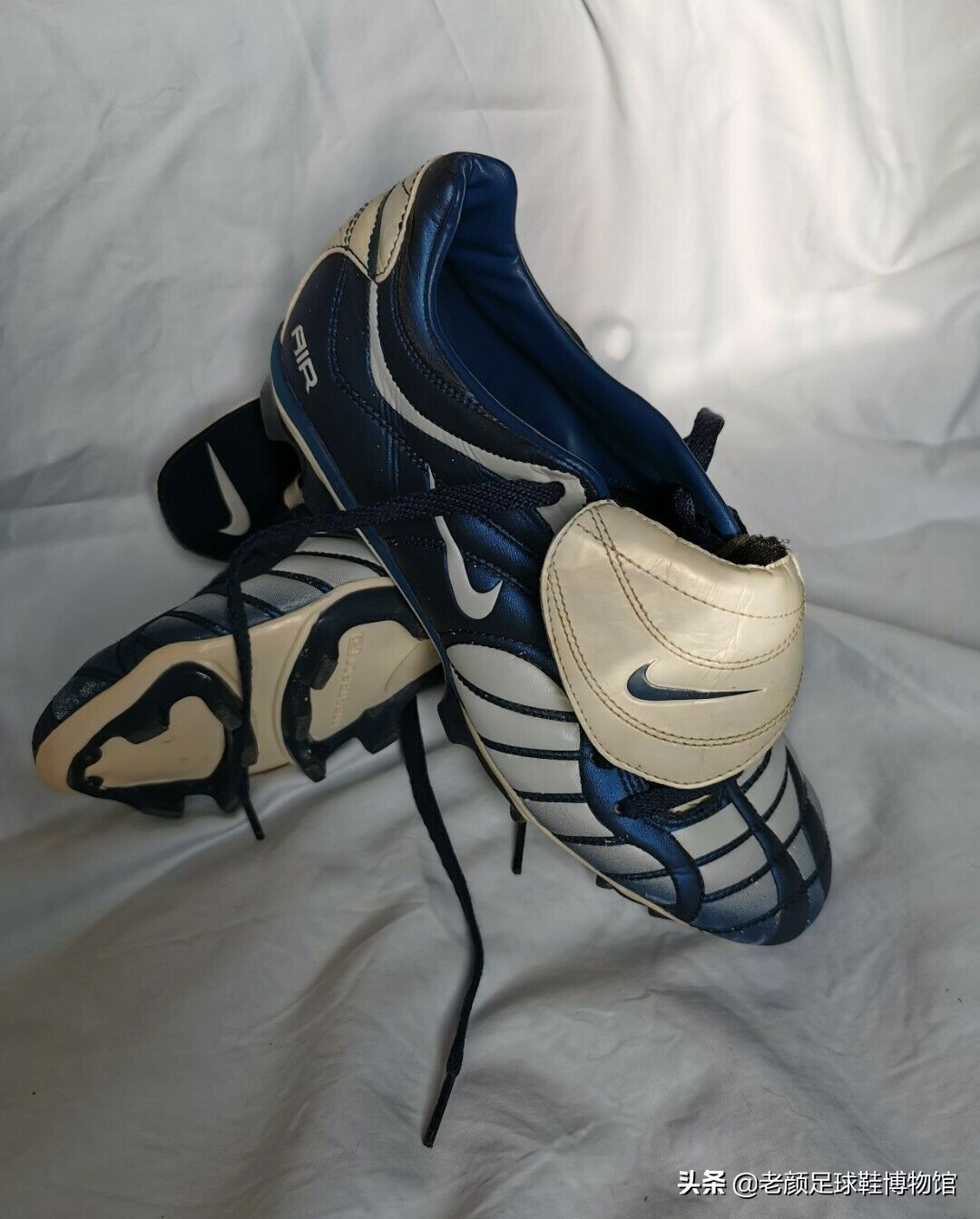 梅西夺大力神杯球鞋价值,梅西美洲杯签名球鞋