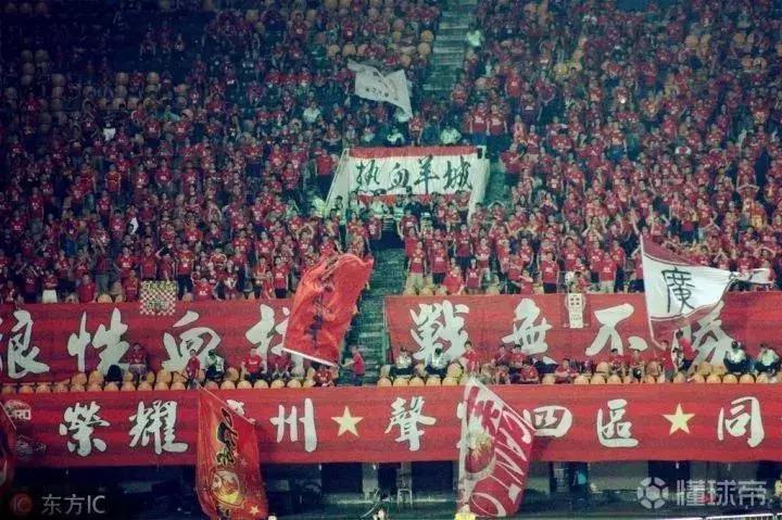 中超天王山之战恒大上港火爆十足,中超2019年天王山之战