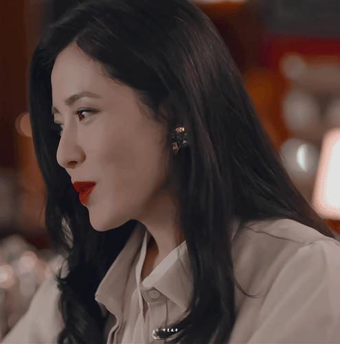 曾黎美貌刘烨,曾黎年轻时的颜值秦海璐评价