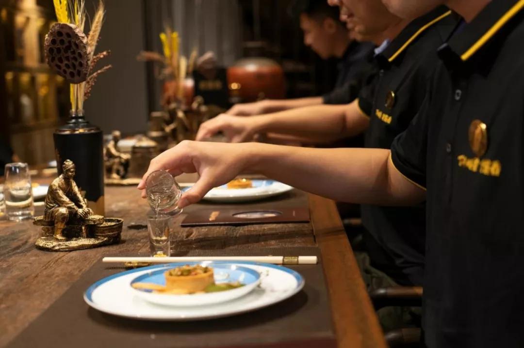 百年糊涂53度老酱香执行标准,百年糊涂微酱香酒