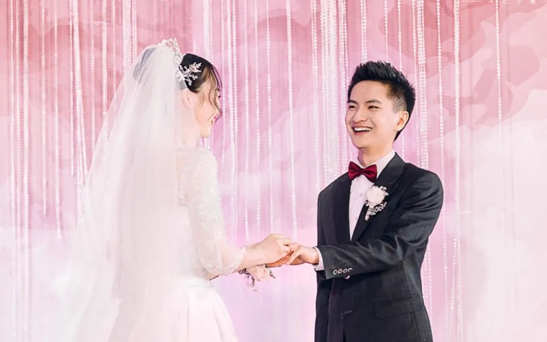 没出道还实力不行的爱豆,没出道的顶流