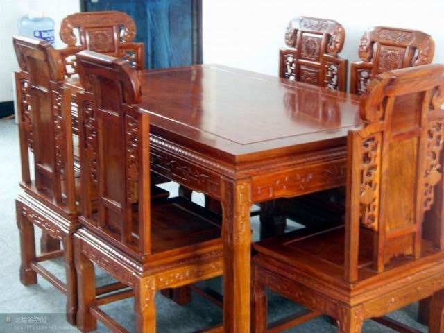 榆木的好处和坏处,榆木家具对人身体好吗