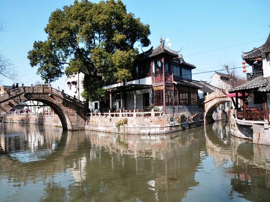 上海苏州河边上网红景点,上海古镇十大必去景点