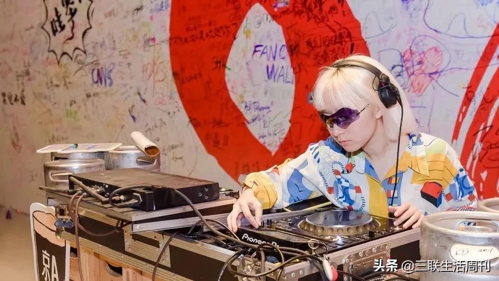 当我们谈论历史时我们在谈论什么,当我们谈论生活时我们在谈着什么