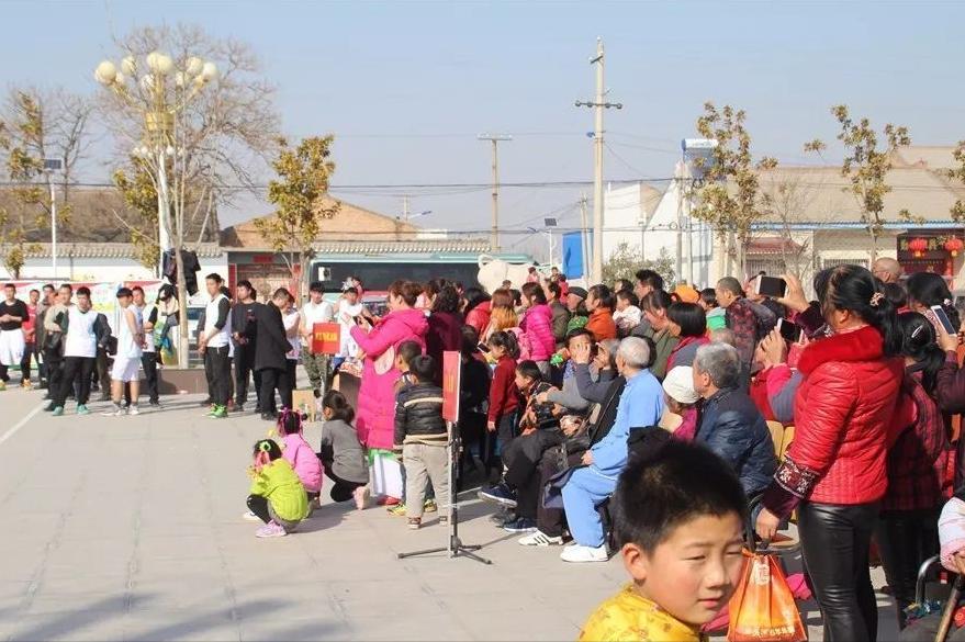 小灵村的牛人牛事