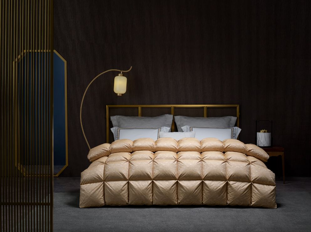 御寒首选鹅绒被怎么选：看含绒量、清洁度、蓬松度