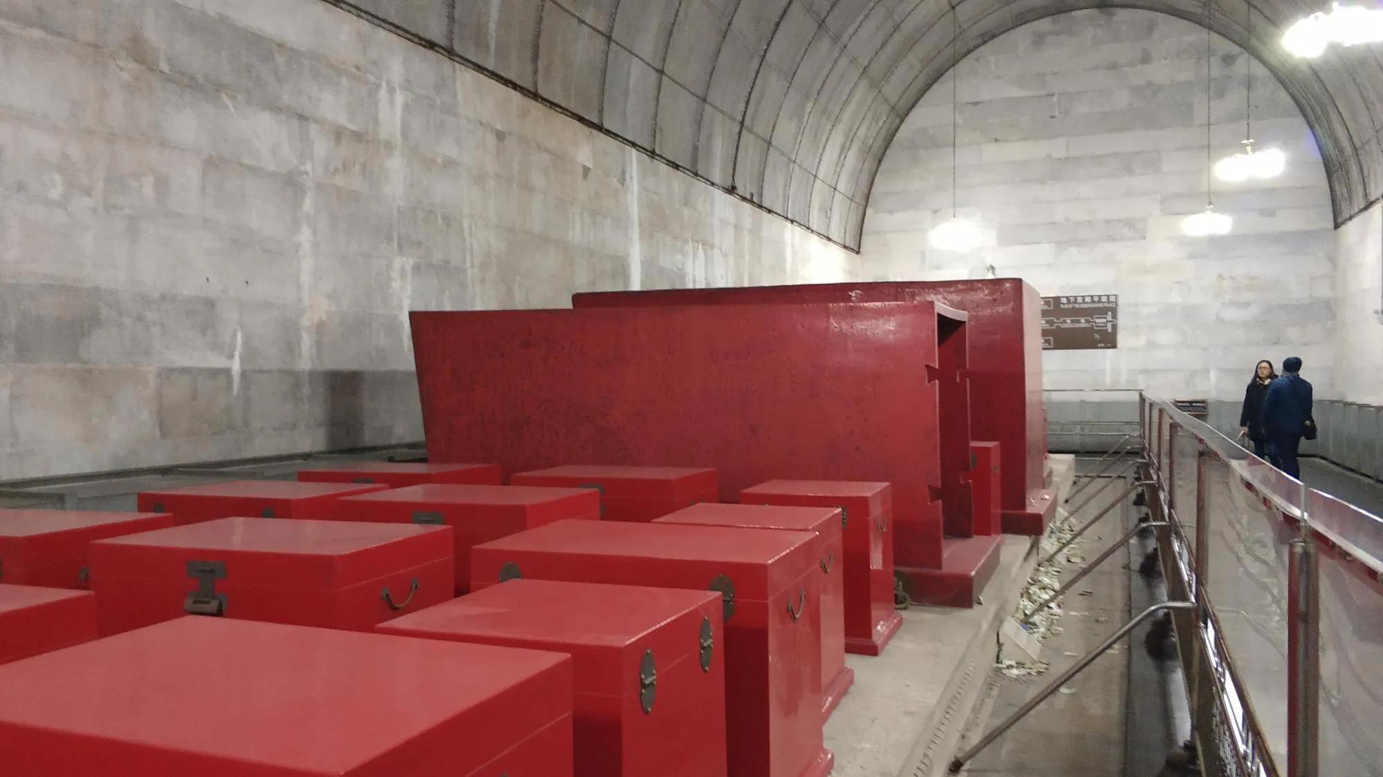 明十三陵景陵三大诡异事件,明十三陵宝物