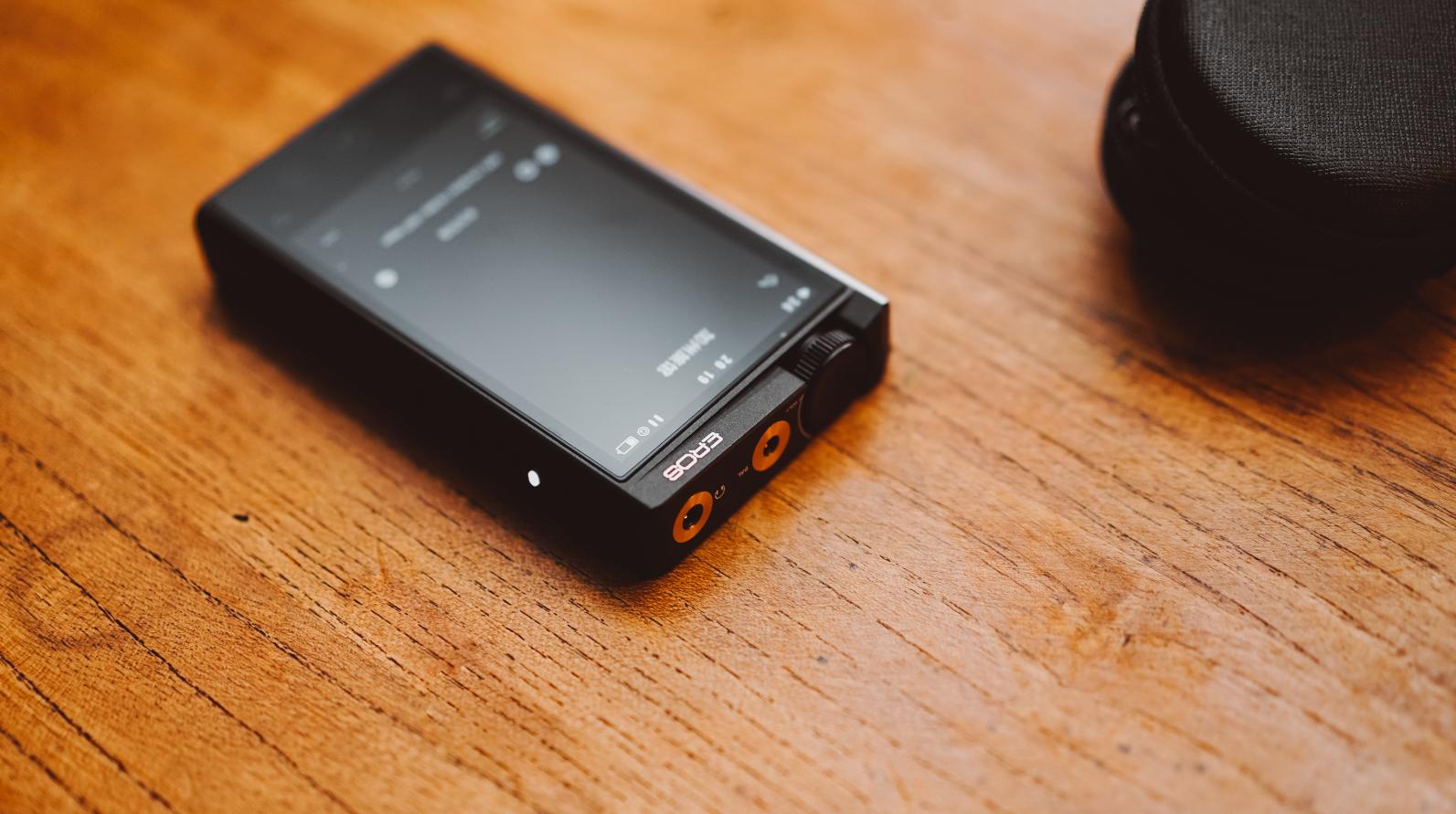 酷于型,专于音!“国砖”aigoEROSH05HiFi音乐*放播**器上手体验