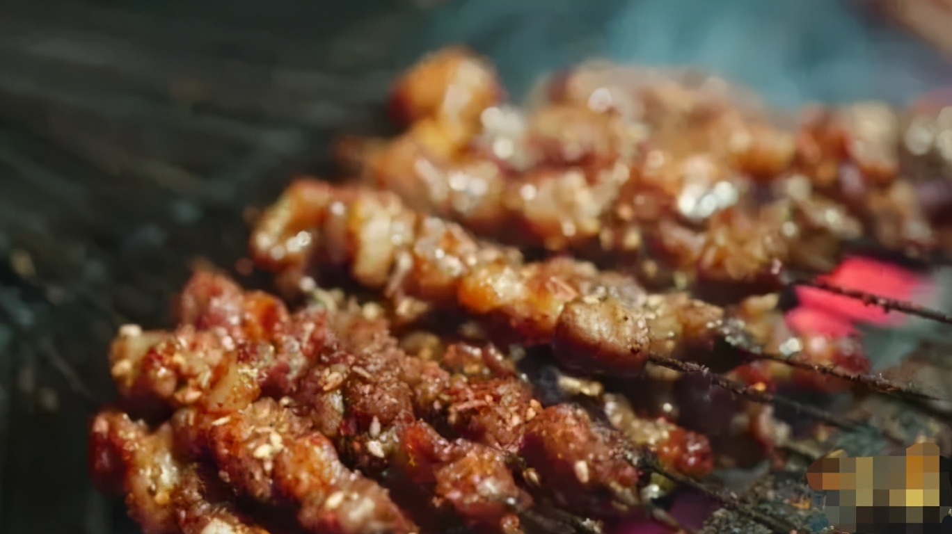 烧烤摊不干了，老板分享1万元的烤肉配方，鲜嫩入味，不学就亏了