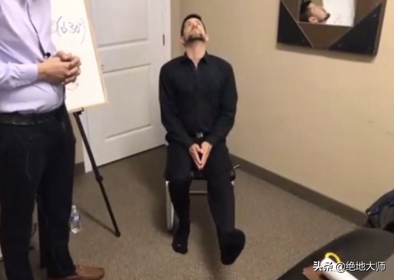 坐骨神经痛怎么治疗康复,坐骨神经疼吃哪种营养神经的药