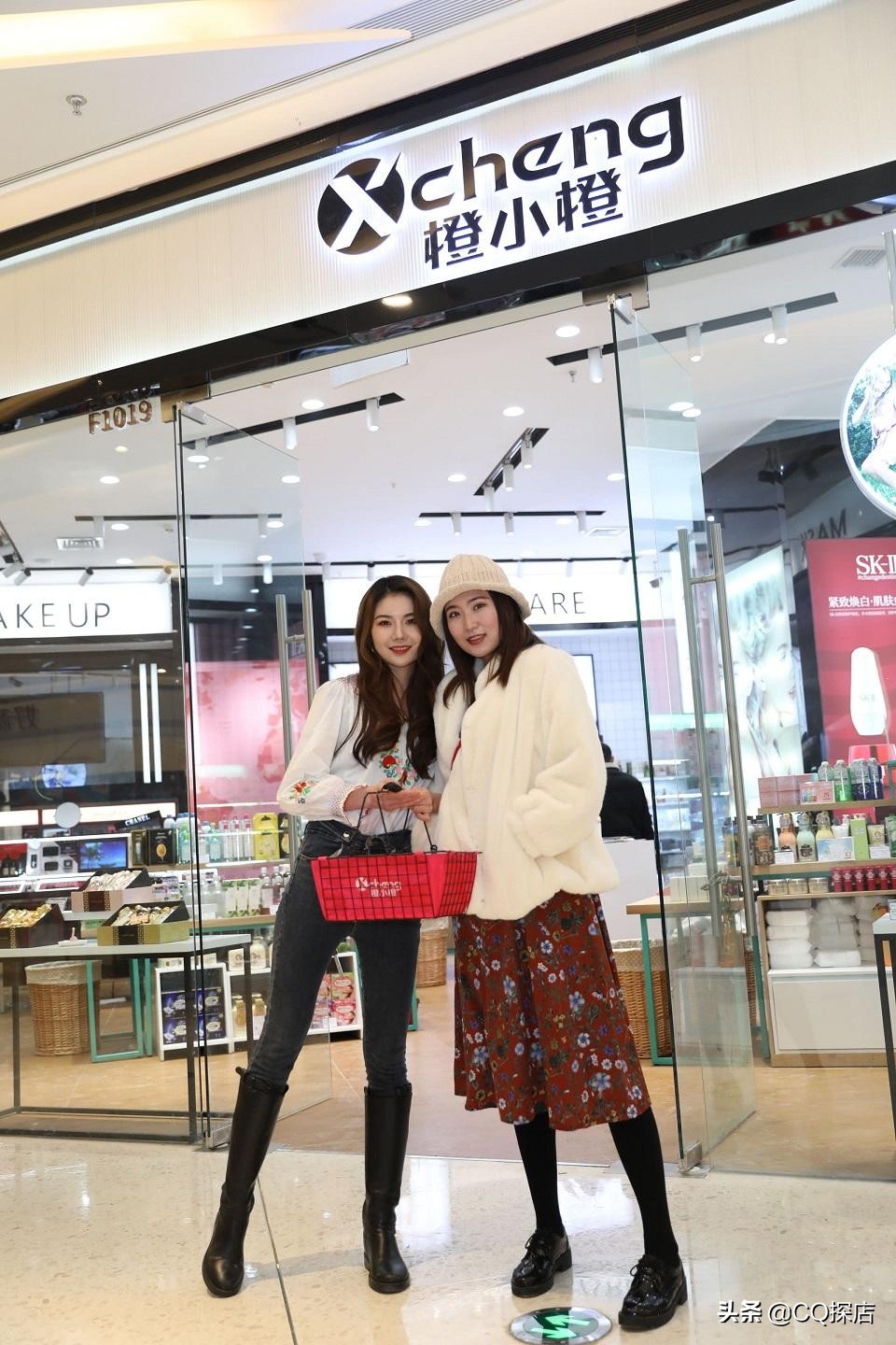 成都后花园爱琴海购物公园最新,成都后花园爱琴海购物公园视频