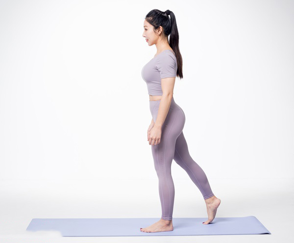 产后瘦小腹瑜伽动作,拯救产后松垮小腹瑜伽