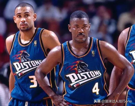 美球迷评NBA历史30大最美球衣:湖人3件上榜,乔丹公牛球衣最经典