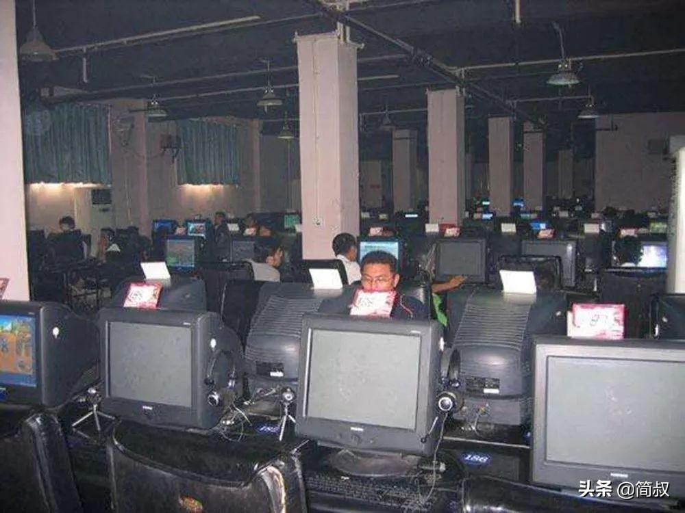 盘点8090后回不去的网吧回忆,80后的网吧现在怎么样了