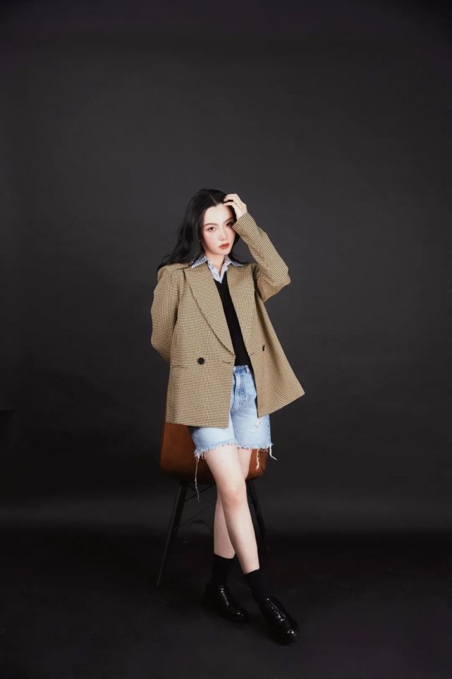 西装+短裤：爱上了这个春季的王牌组合