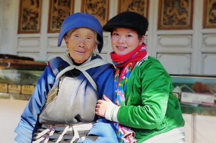 纳西神医免费给穷人看病,纳西名医大全