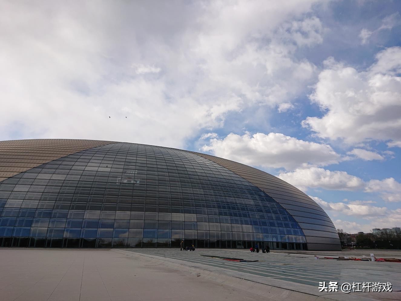 张近东质押10亿股票,苏宁张近东股权转让