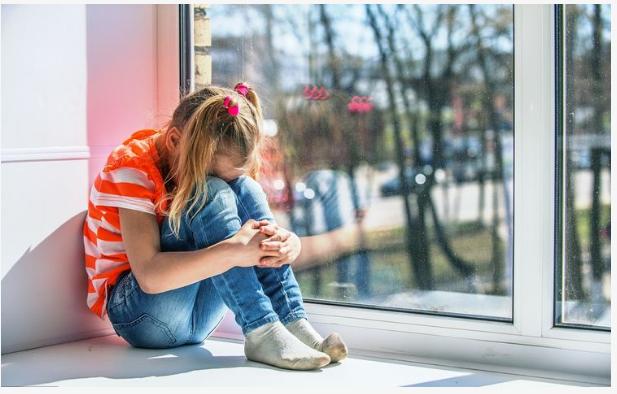 6岁女儿下身有异味,送医后取出“异物”,父母:这是什么?