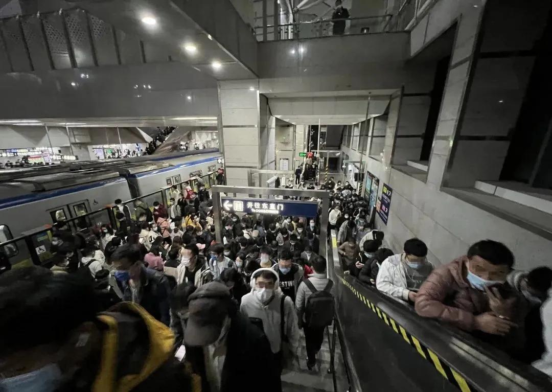 西二旗的互联网女工，租不到一个安全的房间