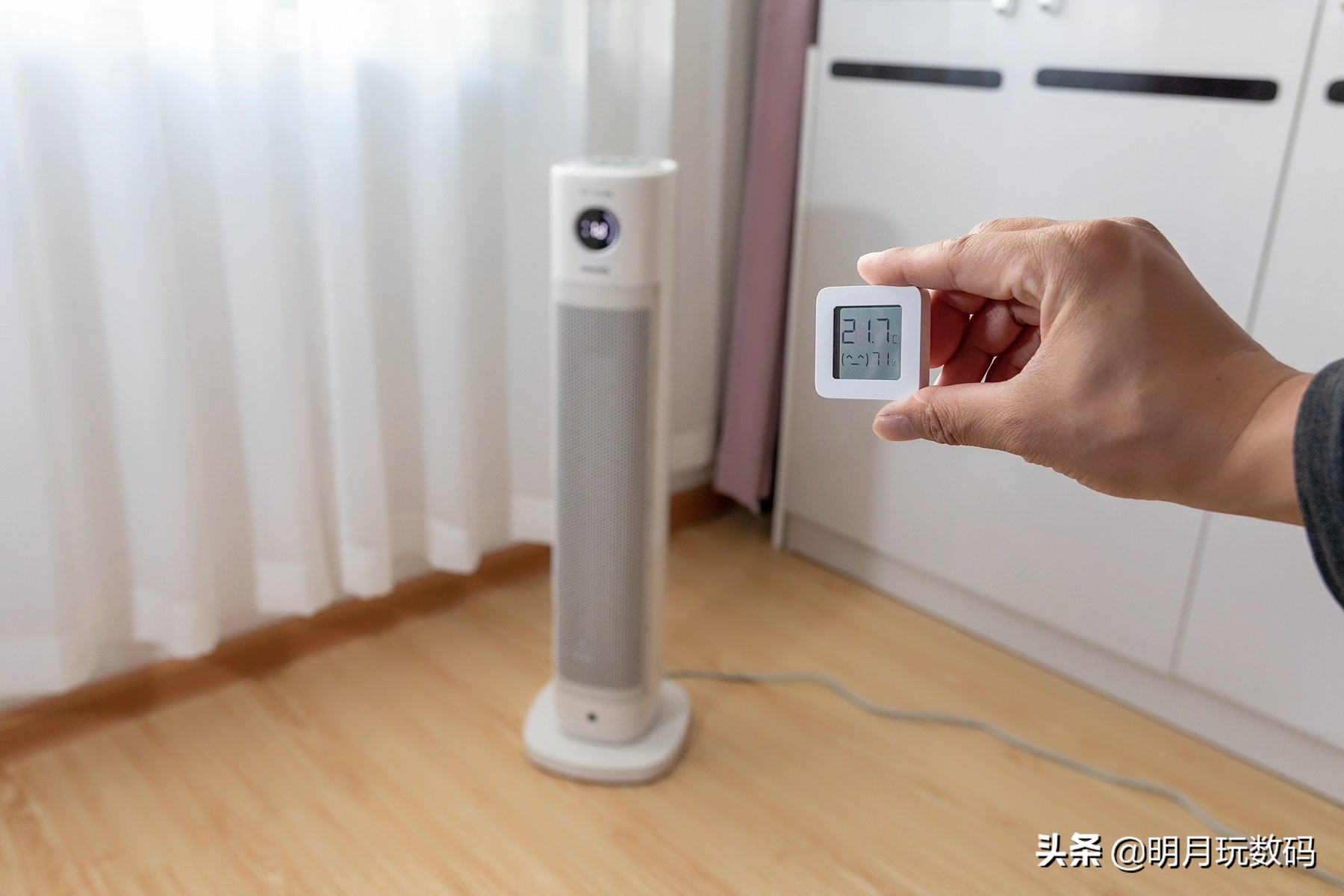 飞利浦石墨烯踢脚线取暖器暖风机,飞利浦冷暖两用塔式暖风机怎样