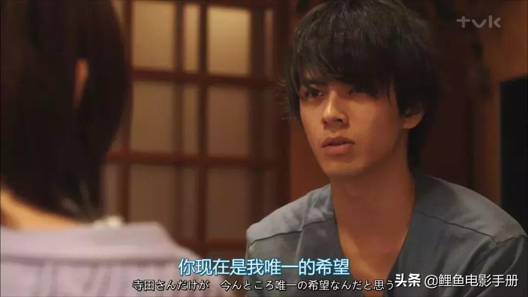 半夜看电视剧扰民不,半夜睡不着看什么电视剧