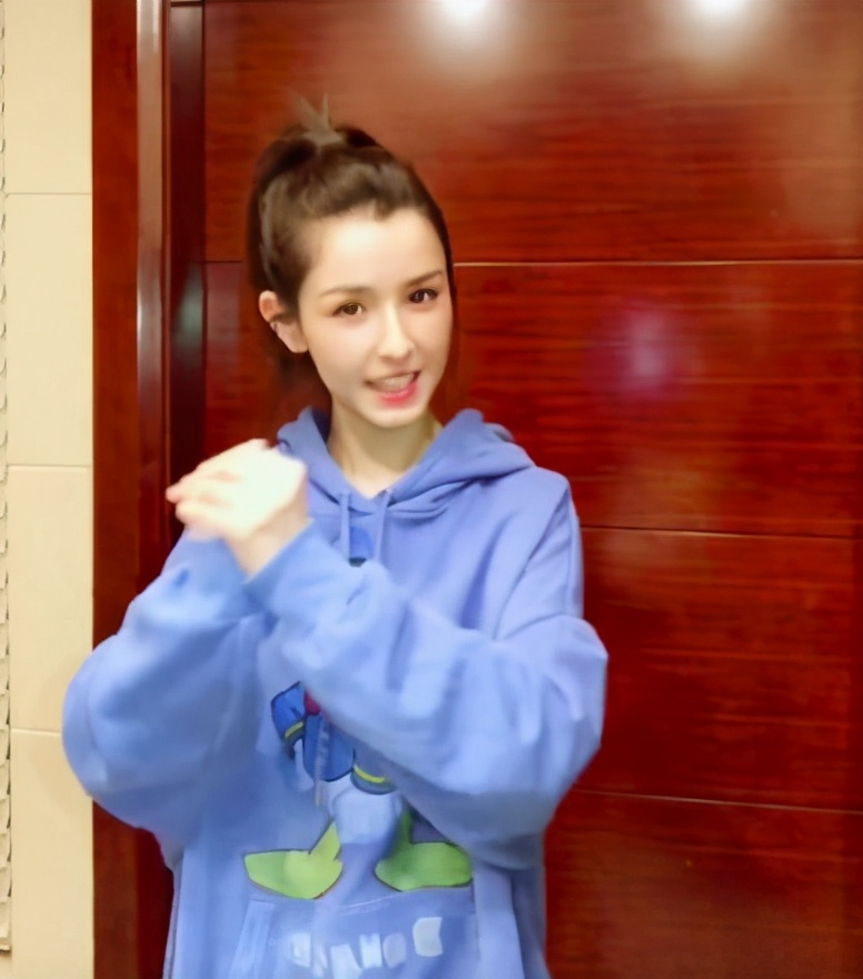 哈妮克孜赤狐书生片段可爱,赤狐书生里陈立农和哈妮克孜是cp