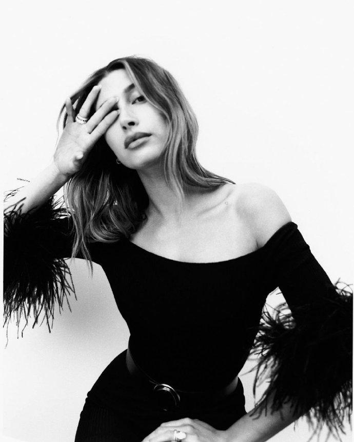 ysl圣罗兰品牌故事,圣罗兰创始人爱情故事