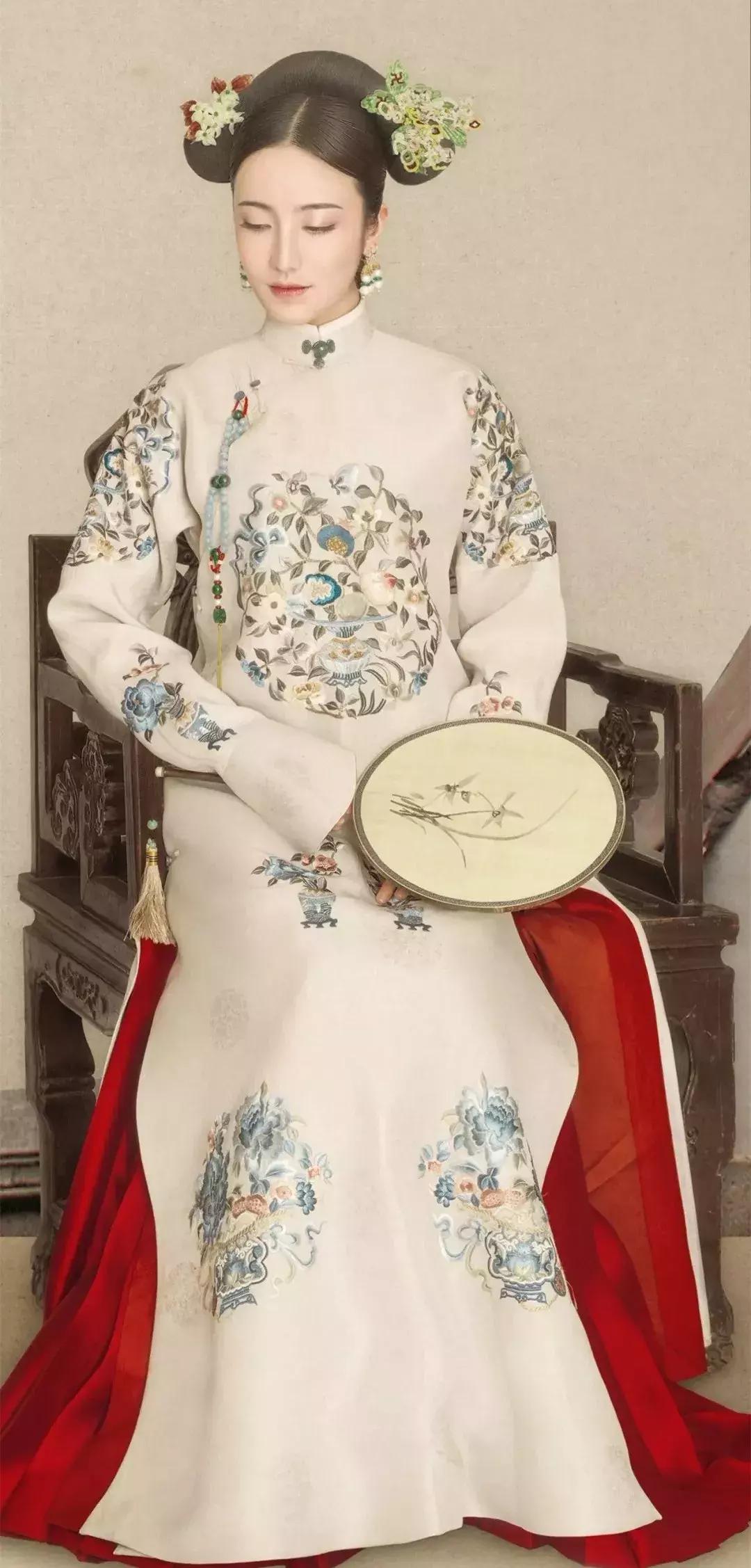 纪梵希四宫格散粉和nars蜜粉,纪梵希四宫格散粉和兰蔻丝绒散粉