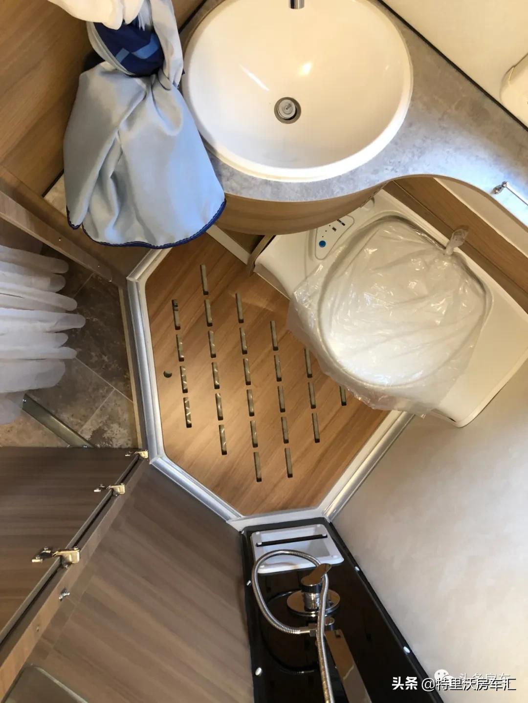 房车便携马桶的缺点,房车马桶跟普通马桶区别