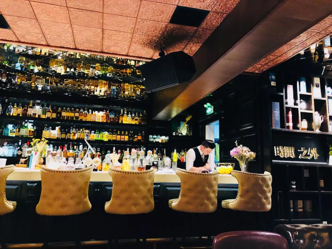 沈阳神秘洞穴酒吧,沈阳氛围最嗨的酒吧