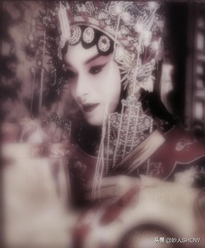 为什么那么多人怀念张国荣,为什么张国荣一直值得人怀念