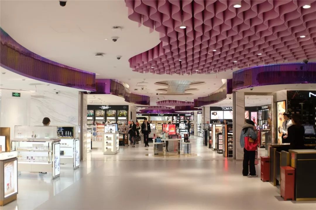 浦东机场日上免税店24小时营业么,浦东机场怎么经过日上免税店