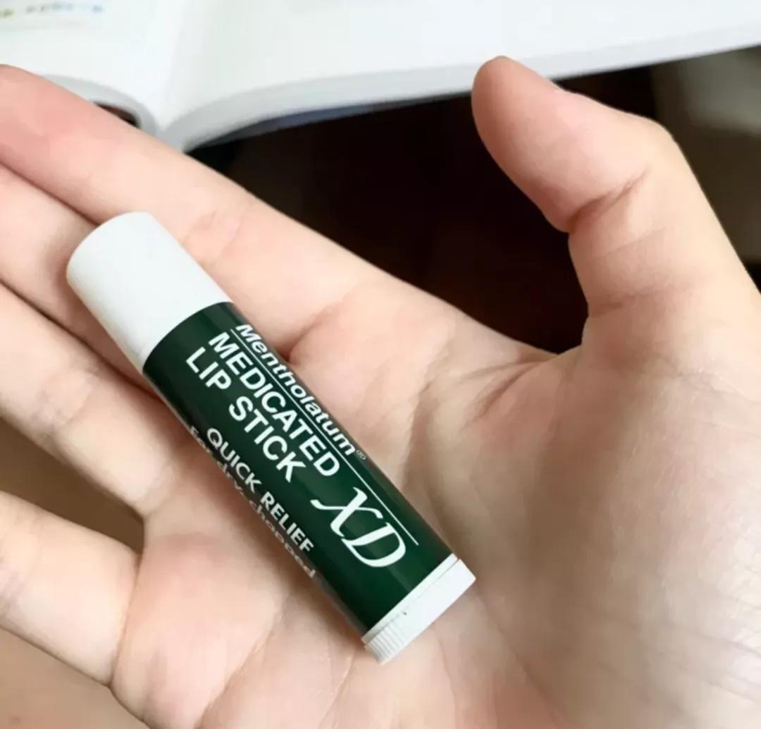 曼秀雷敦润唇膏测评薄荷味,曼秀雷敦柠檬味润唇膏测评