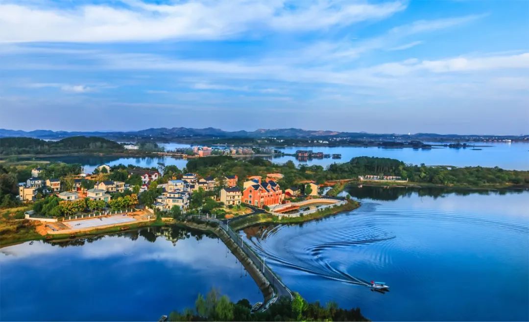 湖北千湖山水风景,湖北十大著名湖泊有哪些