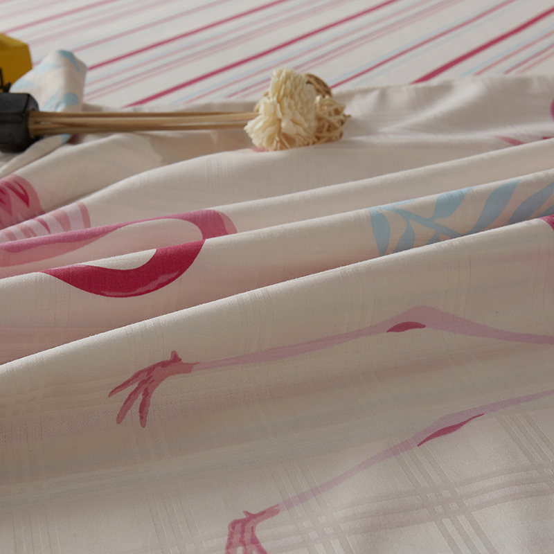 怎么挑选四件套既舒服又省钱,用哪种颜色的四件套睡得舒服