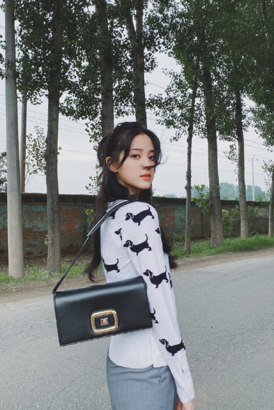 欧阳娜娜的清爽穿搭,欧阳娜娜夏日穿搭美图