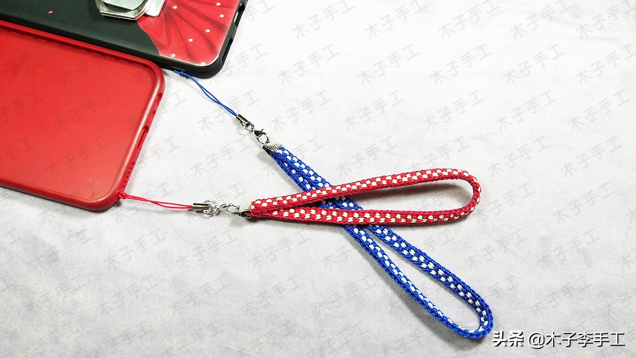 方形盘编器编手机挂绳,盘编手机挂绳编织教程