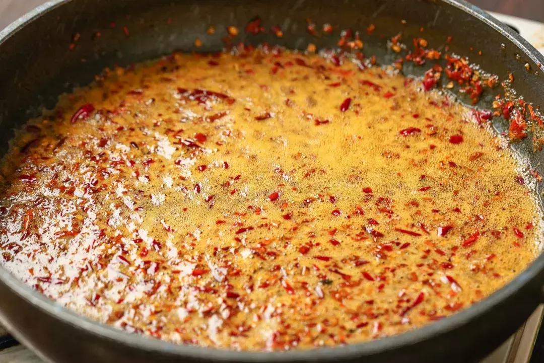 什么东西炒腊肠拌饭好吃,无敌下饭的腊肠酱