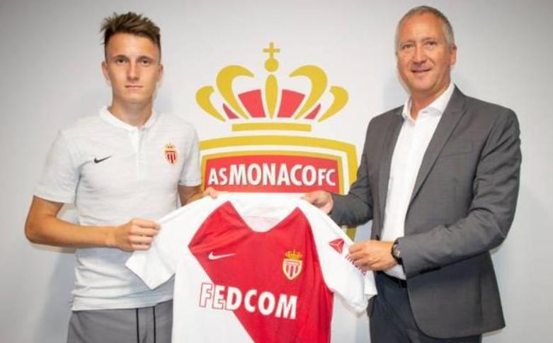 难堪大用！一场0-3后世界杯新星再遭质疑，昙花一现还是“水货”