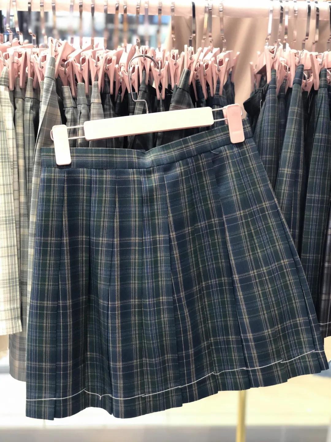 哪个城市有汉服和洛丽塔实体店,西安汉服实体店汉服体验