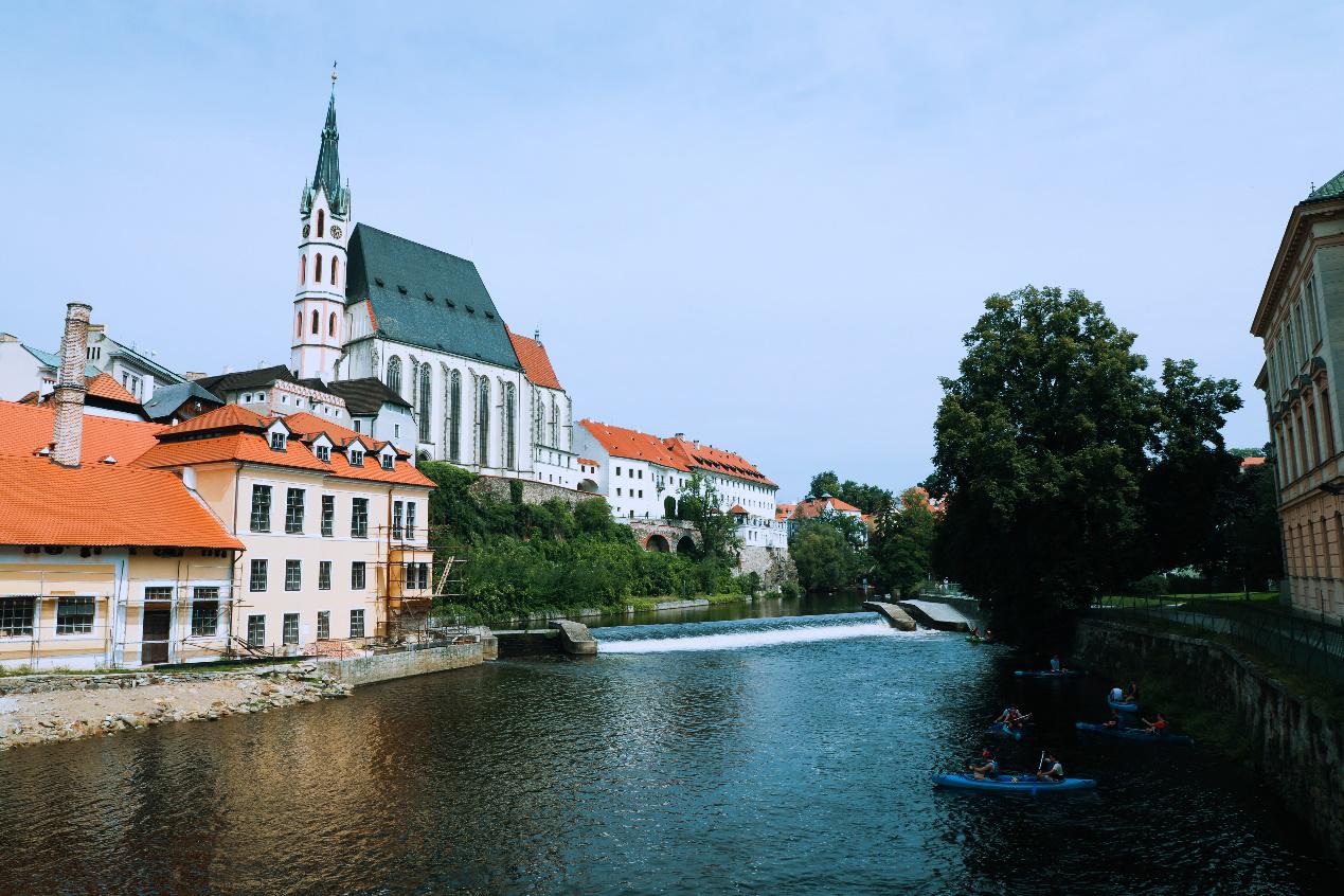 轩逸经典自驾游真实感受,2018日产轩逸自驾游