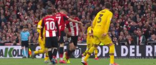 梅西美洲杯跪地痛哭,梅西仰天长叹照片