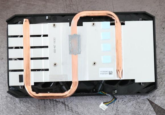 微星跟七彩虹显卡丐版跑分,微星技嘉七彩虹显卡谁好