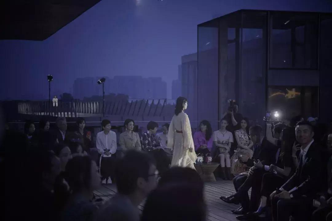 T恤常穿常新的方法，都在这一篇