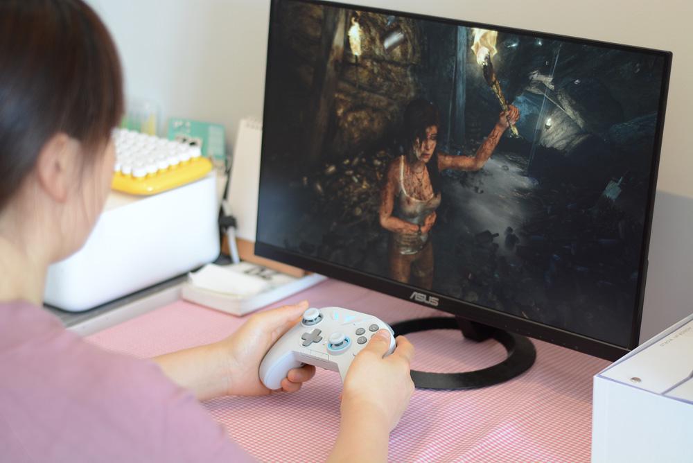 飞智黑武士2和xboxone手柄,飞智黑武士2和雷神g50手柄对比