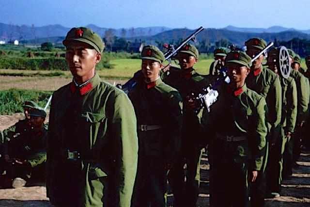 的确良海军军装,的确良军装哪一年发放