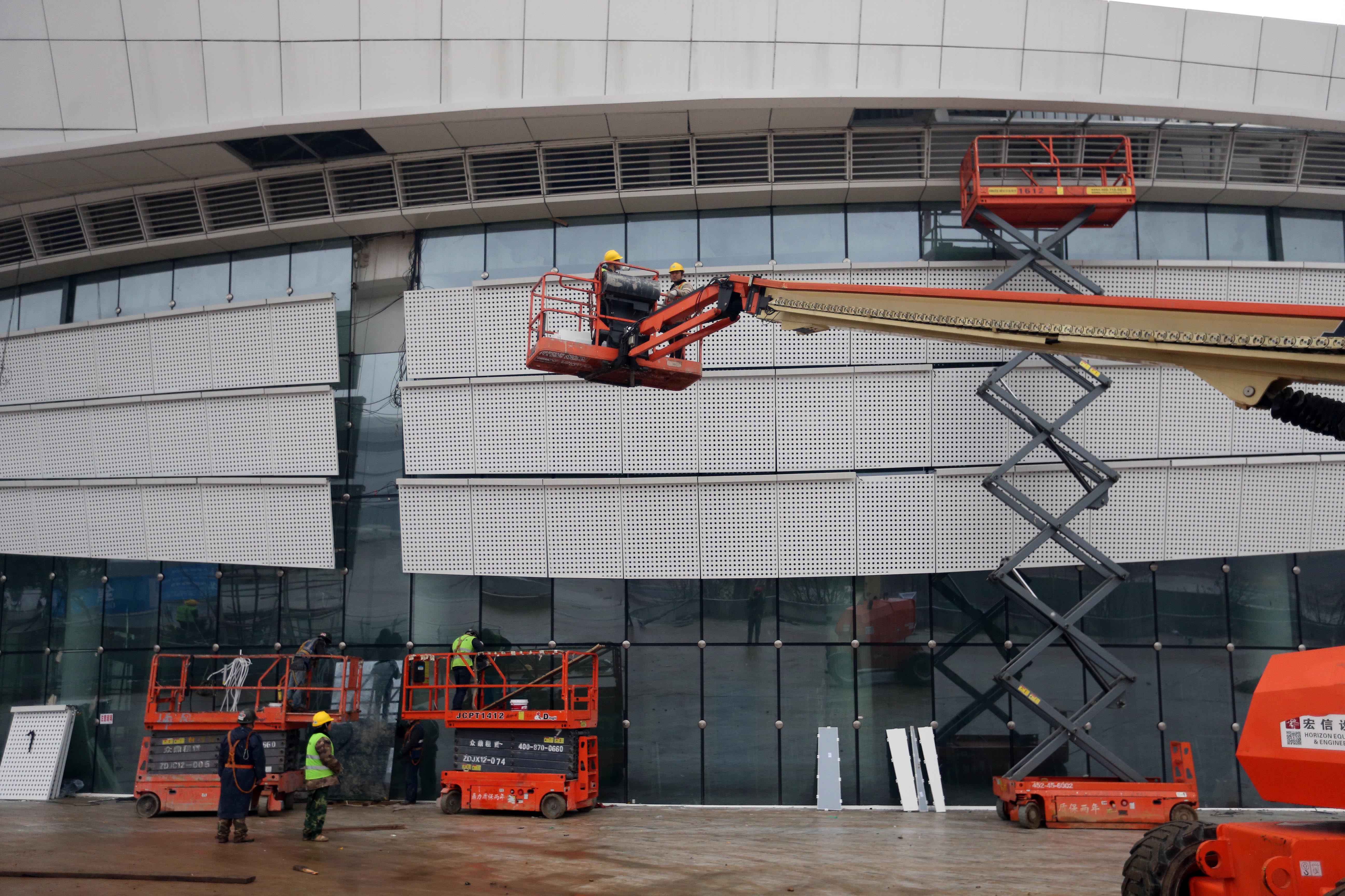 武汉军运会主场馆,武汉东西湖区军运会体育馆