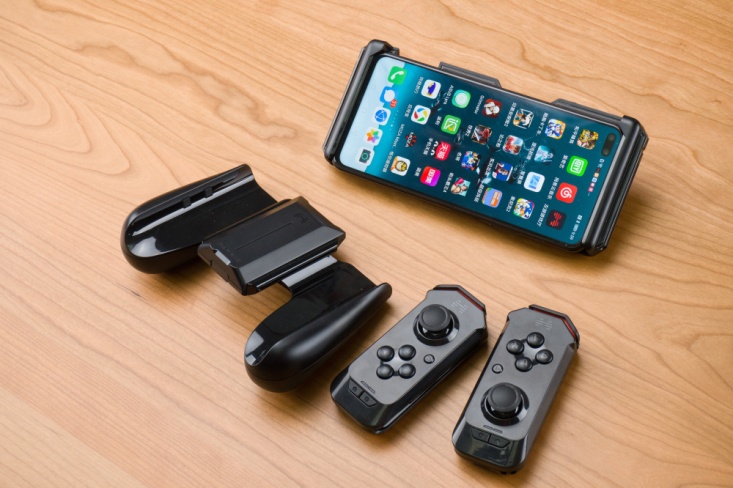 手柄用户欺负普通玩家?用北通H2打和平精英,还有超多游戏演示